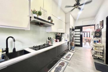 Seksyen 33, Shah Alam