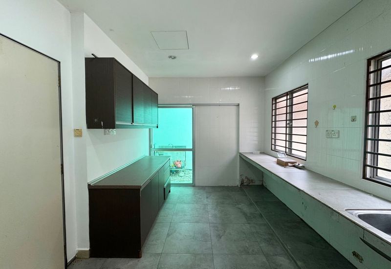 Canal Gardens, Kota Kemuning