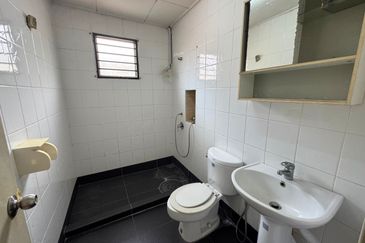 Canal Gardens, Kota Kemuning