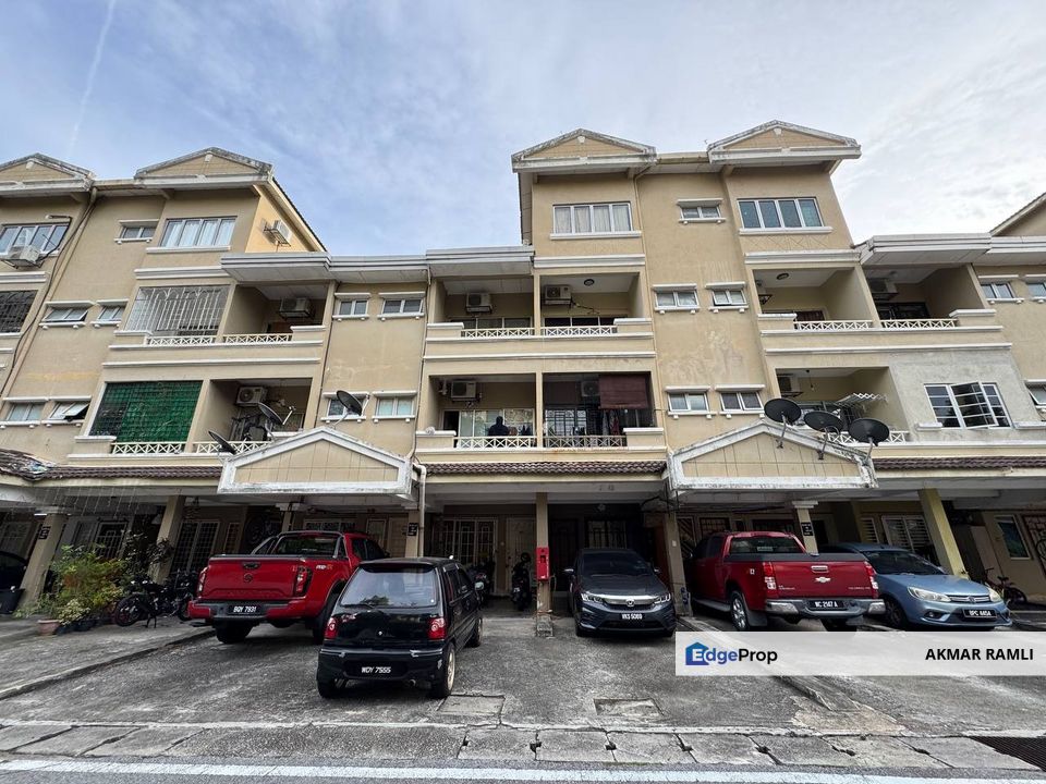 GF Sri Mahligai Town House Seksyen 9, Selangor, Shah Alam