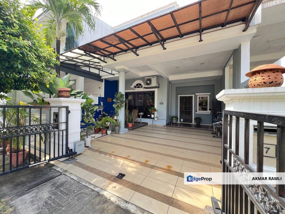 2.5 Storey Superlink 26x65 Seksyen 7 Shah Alam, Selangor, Shah Alam