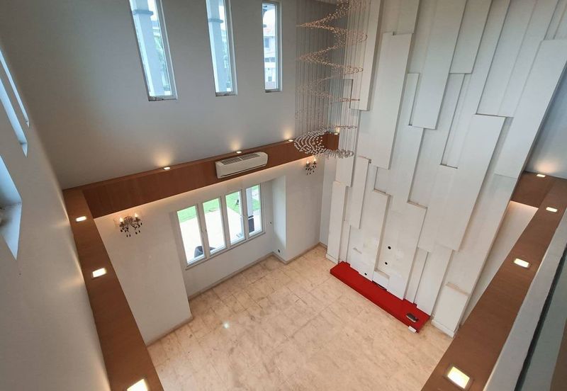 KGSAAS Golf Club, Seksyen 13