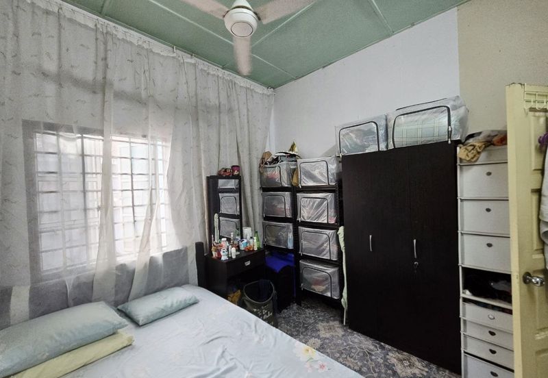 Seksyen 8, Shah Alam