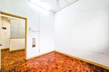 Seksyen 8, Shah Alam