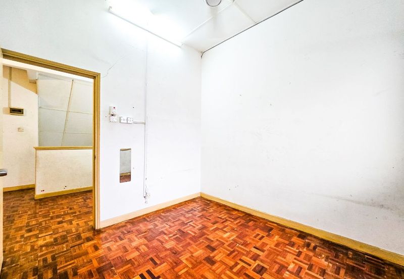 Seksyen 8, Shah Alam