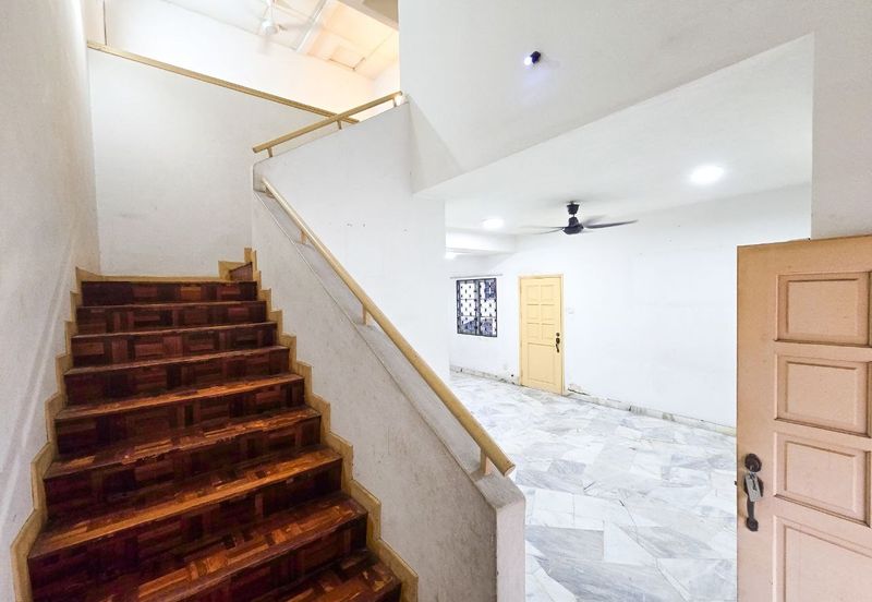 Seksyen 8, Shah Alam