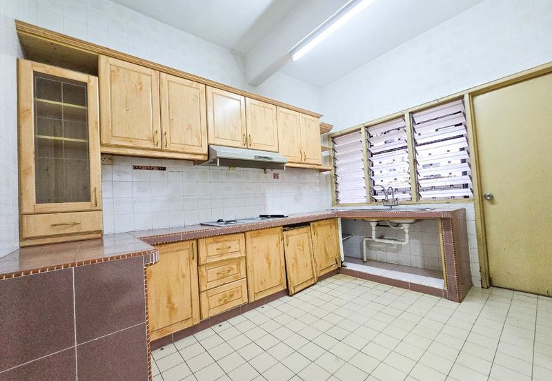 Seksyen 8, Shah Alam