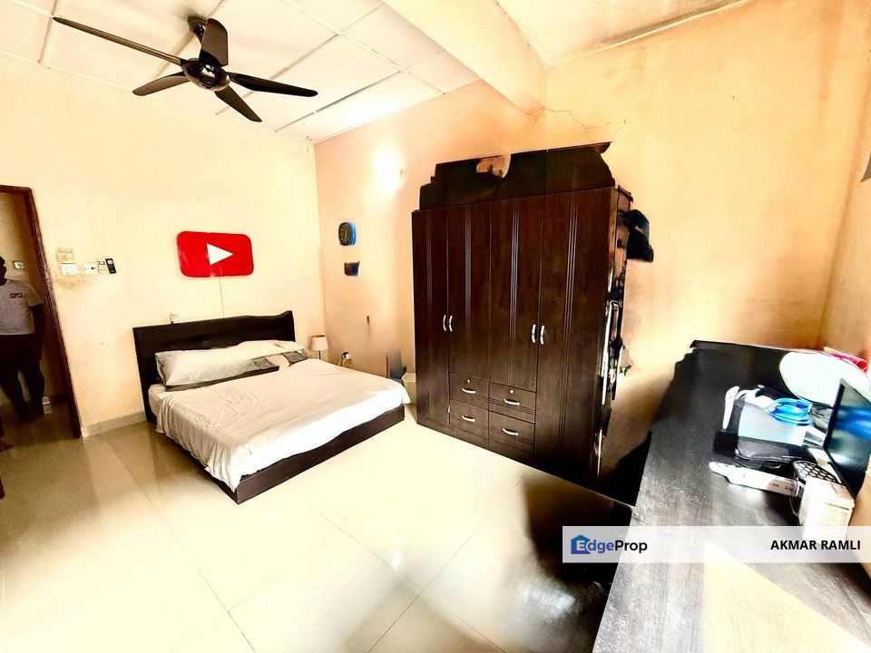 Facing Open 2-Storey USJ 6, Subang Jaya, Selangor, USJ