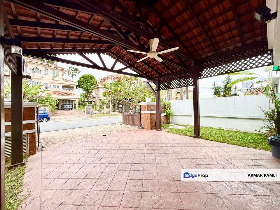 2.5 Storey Semi D D'kayangan Seksyen 13 Shah Alam, Selangor, Shah Alam