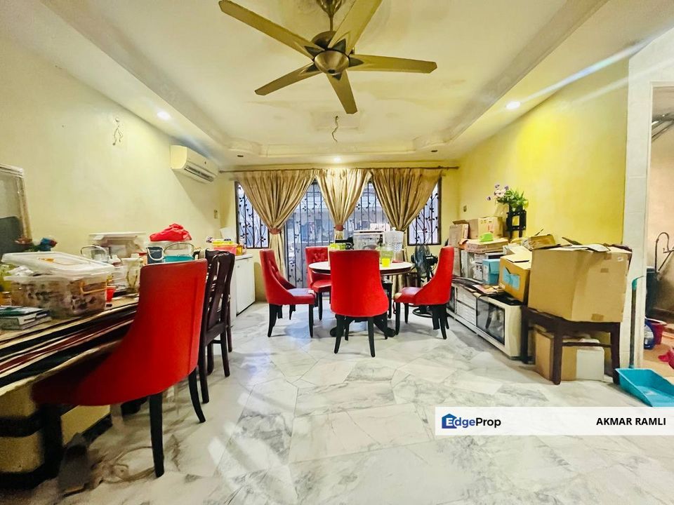 Duplex Sri Mahligai Town House Seksyen 9 Shah Alam, Selangor, Shah Alam