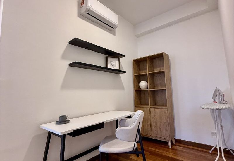 Renai Jelutong Residences