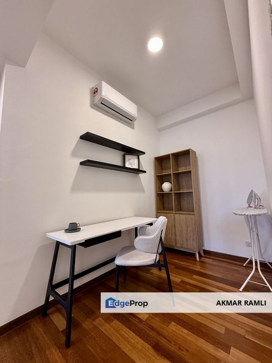 Fully Furnished Renai Jelutong Residence , Selangor, Bukit Jelutong