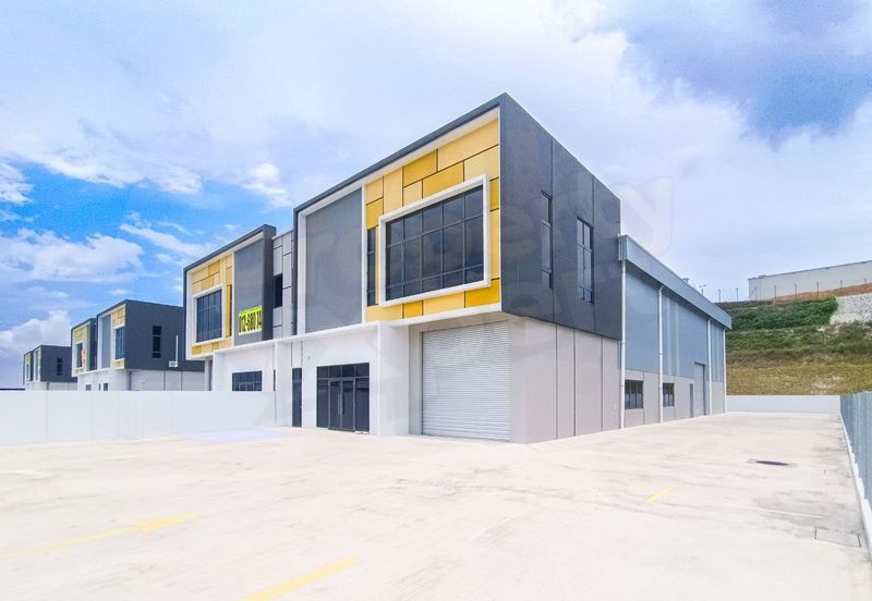 Semi Detached Factory at Puncak Alam