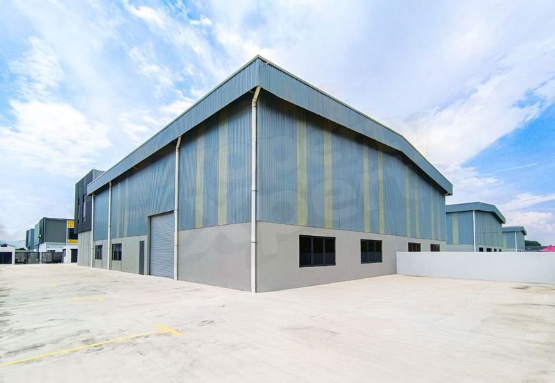 Semi Detached Factory at Puncak Alam
