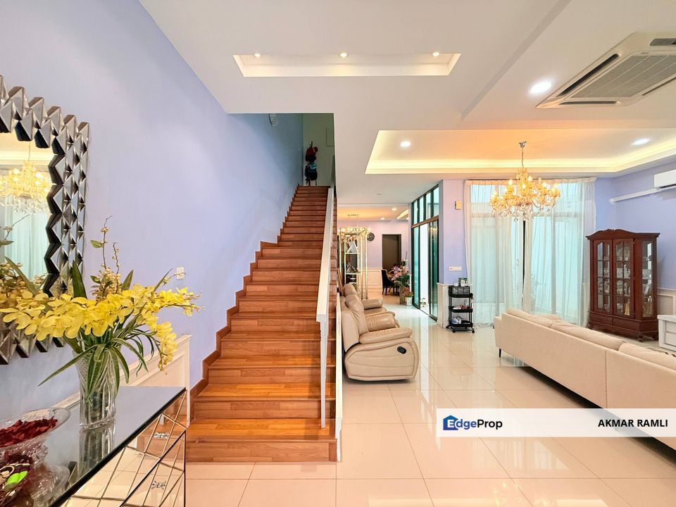 Beautifully RENOVATED Cheapest Aster Grove Denai Alam, Selangor, Shah Alam