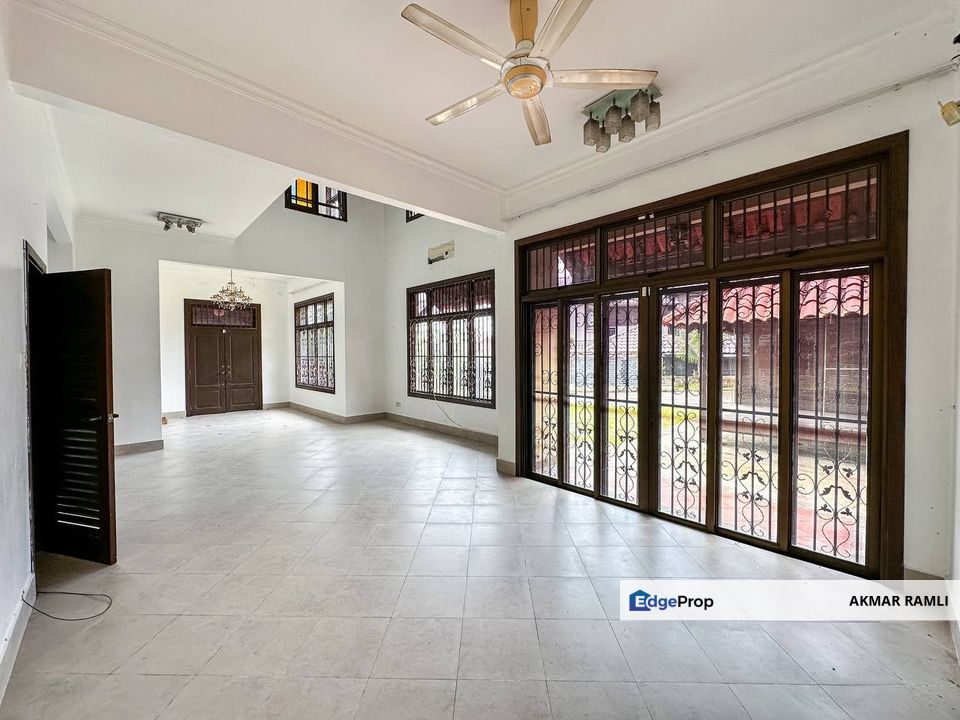 Cheapest Bungalow Subang Alam Seksyen 27 Shah Alam, Selangor, Shah Alam