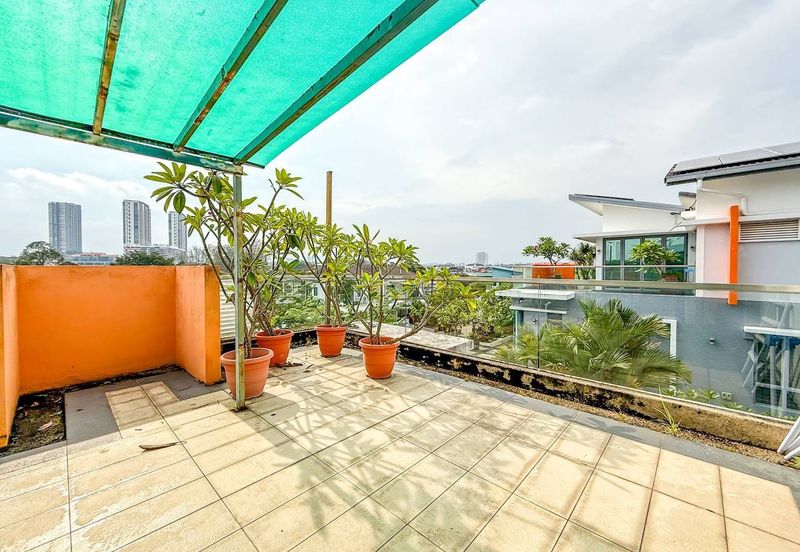 Bangi Lakehill Villas