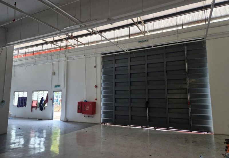 Warehouse for RENT Glenmarie, U1 Shah Alam