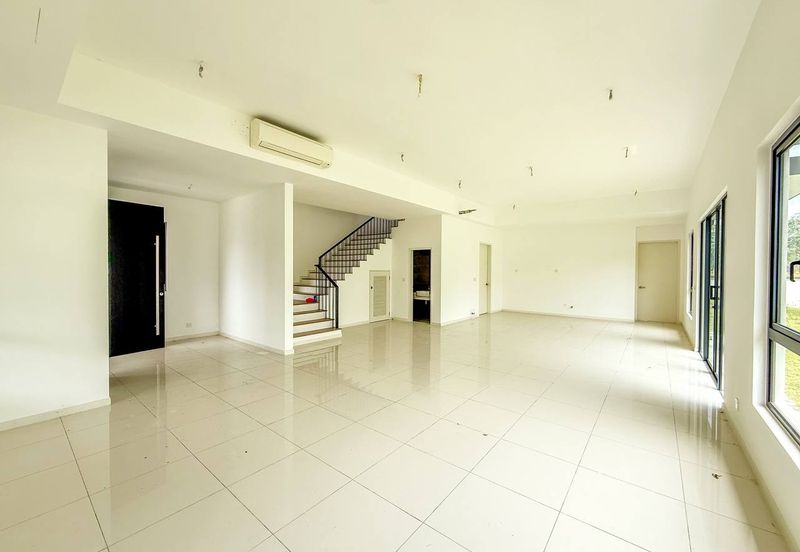 Freesia Residences @ Tropicana Aman