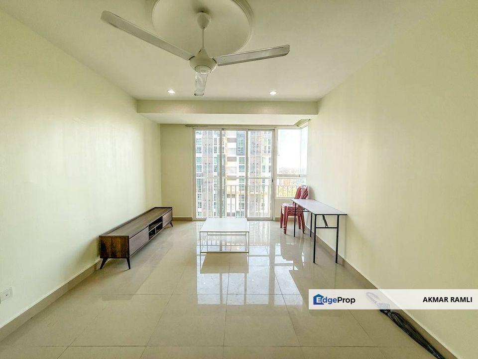 Refurbished for INVESTMENT Menara U Seksyen 13, Selangor, Shah Alam