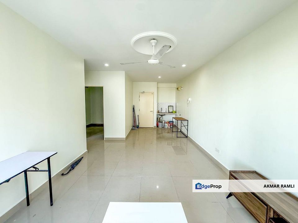 Refurbished for INVESTMENT Menara U Seksyen 13, Selangor, Shah Alam