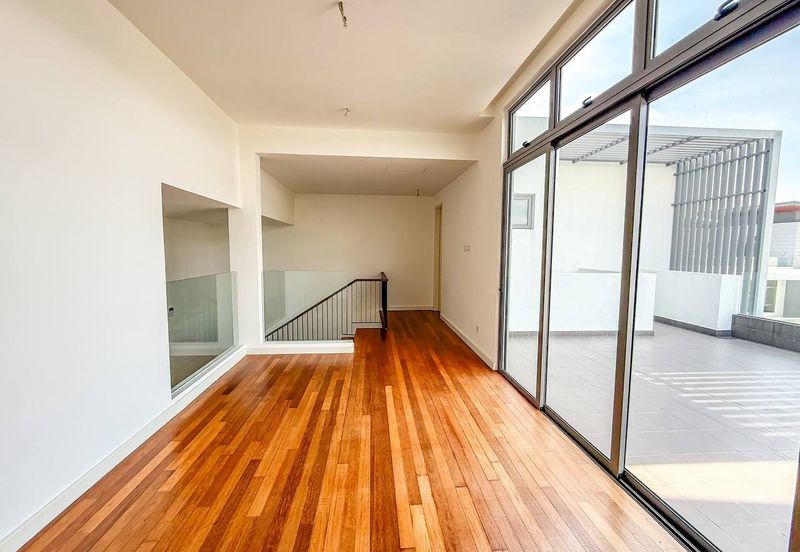 Broadleaf Residences, Hometree