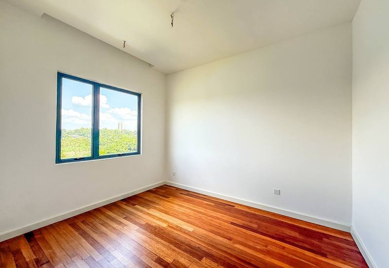 Broadleaf Residences, Hometree