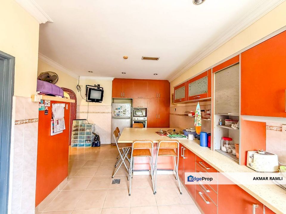 2 Storey Jalan Platinum Seksyen 7 Shah Alam, Selangor, Shah Alam