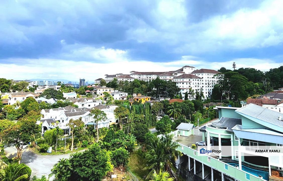 Below MV Penthouse Sri Permata Seksyen 9 Shah Alam, Selangor, Shah Alam