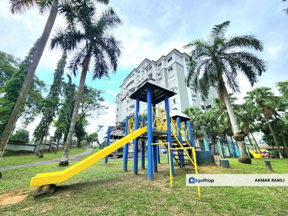 Below MV Penthouse Sri Permata Seksyen 9 Shah Alam, Selangor, Shah Alam