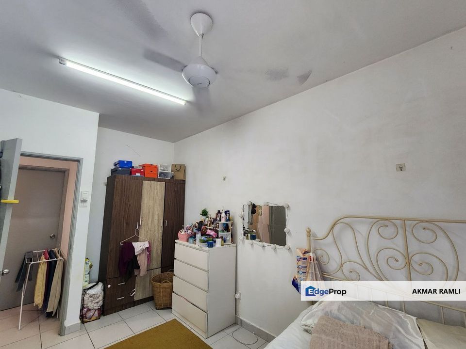 CHEAPEST Below MV Pangsapuri Seri Utama RSKU Puchong, Selangor, Puchong