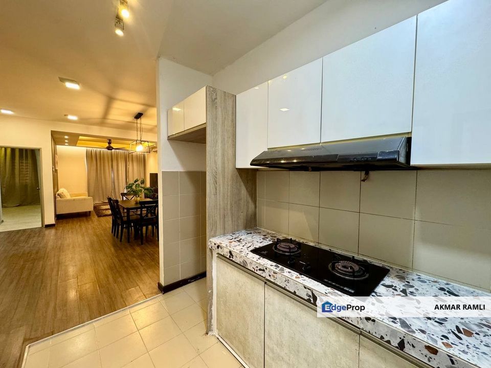 Renovated Below MV Residensi Alami Seksyen 13, Selangor, Shah Alam