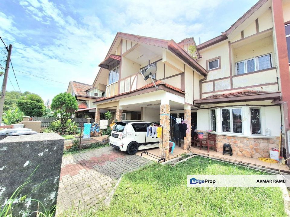 Facing OPEN 2 Storey Terrace Usj 12 Subang Jaya, Selangor, USJ