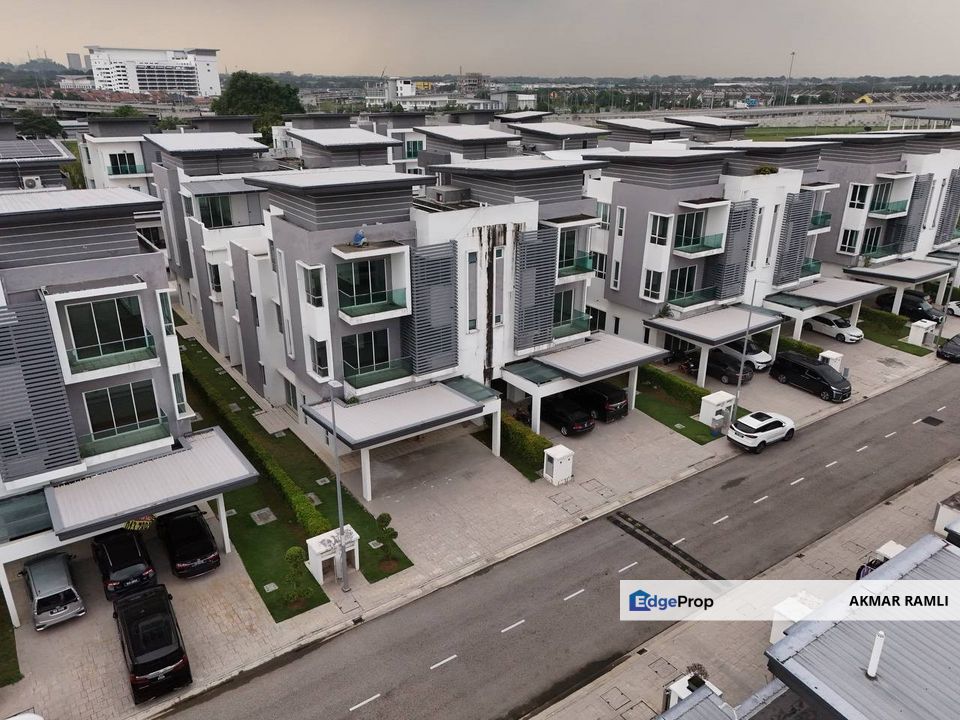 3 Storey Semi D Laman Vista Bandar Bukit Raja, Selangor, Bandar Bukit Raja