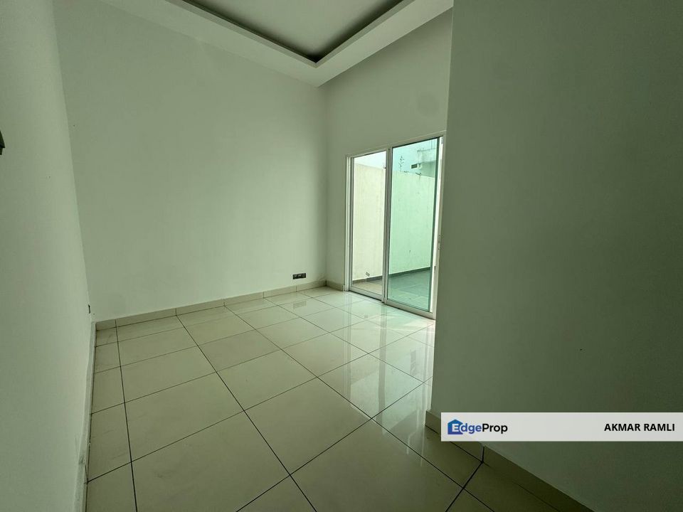 3 Storey Semi D Laman Vista Bandar Bukit Raja, Selangor, Bandar Bukit Raja