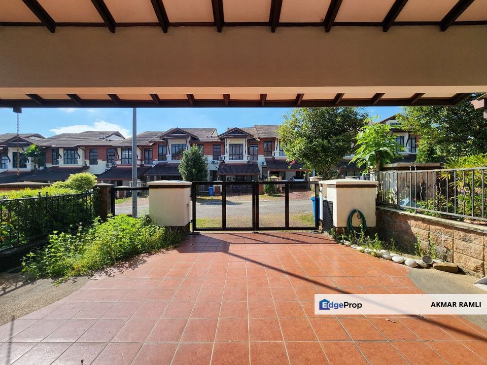 Superlink 2-Storey Bukit Jelutong, Selangor, Shah Alam