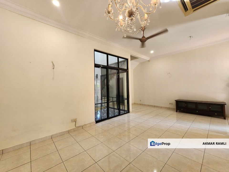 Superlink 2-Storey Bukit Jelutong, Selangor, Shah Alam