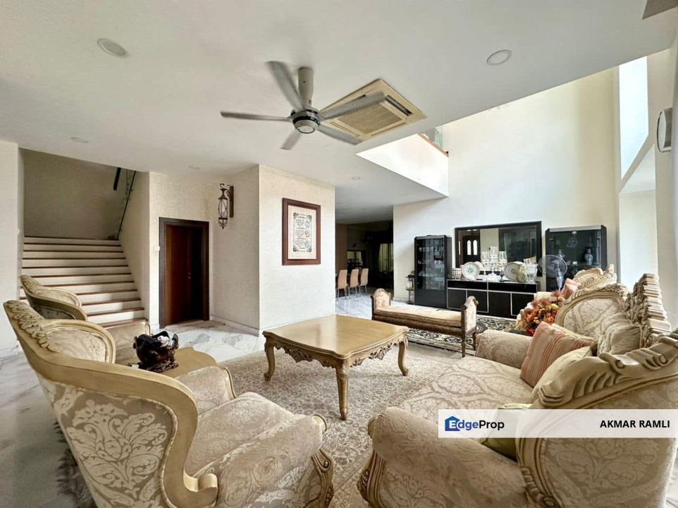 [WTS] HUGE PARKING LOT! FREEHOLD, BUNGALOW ARA DAMANSARA, PETALING JAYA, Selangor, Ara Damansara