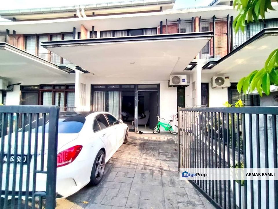 Below MV Elmina Valley 1 For Sale !, Selangor, Shah Alam