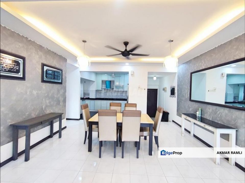 Nicely Renovated Kemuncak Condo Seksyen 9 Shah Alam, Selangor, Shah Alam
