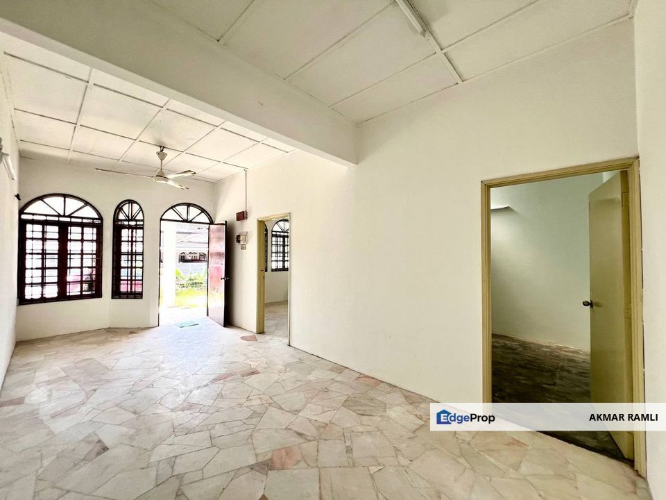 Newly Painted Terrace Taman Alam Megah, Seksyen 27, Shah Alam For Sale, Selangor, Shah Alam