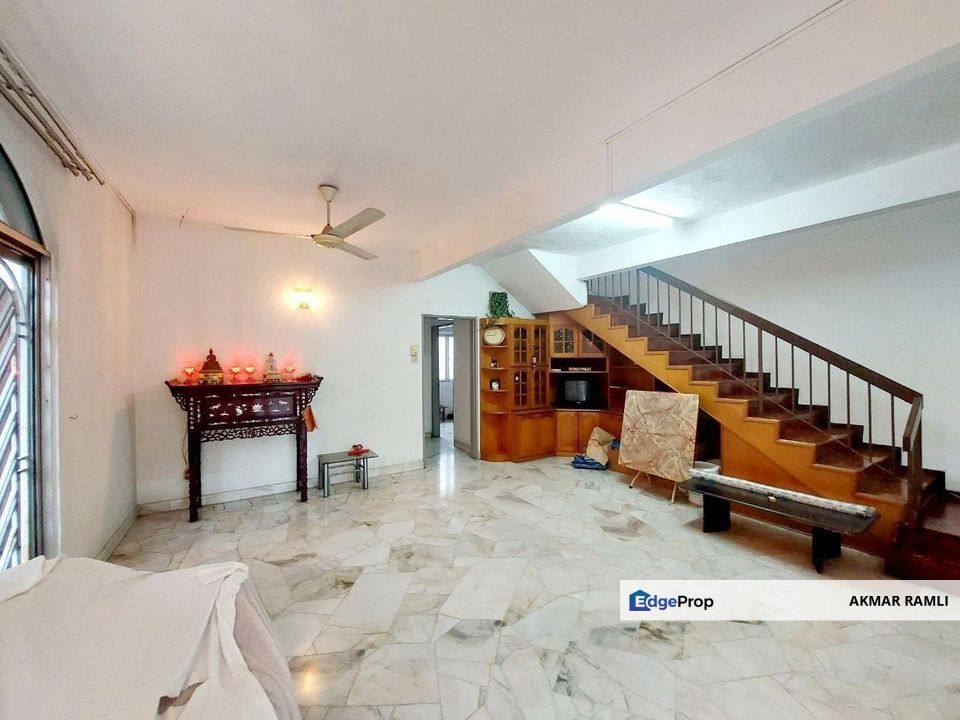 END LOT Double Storey House, Jalan Tebing Seksyen 8 Shah Alam, Selangor, Shah Alam