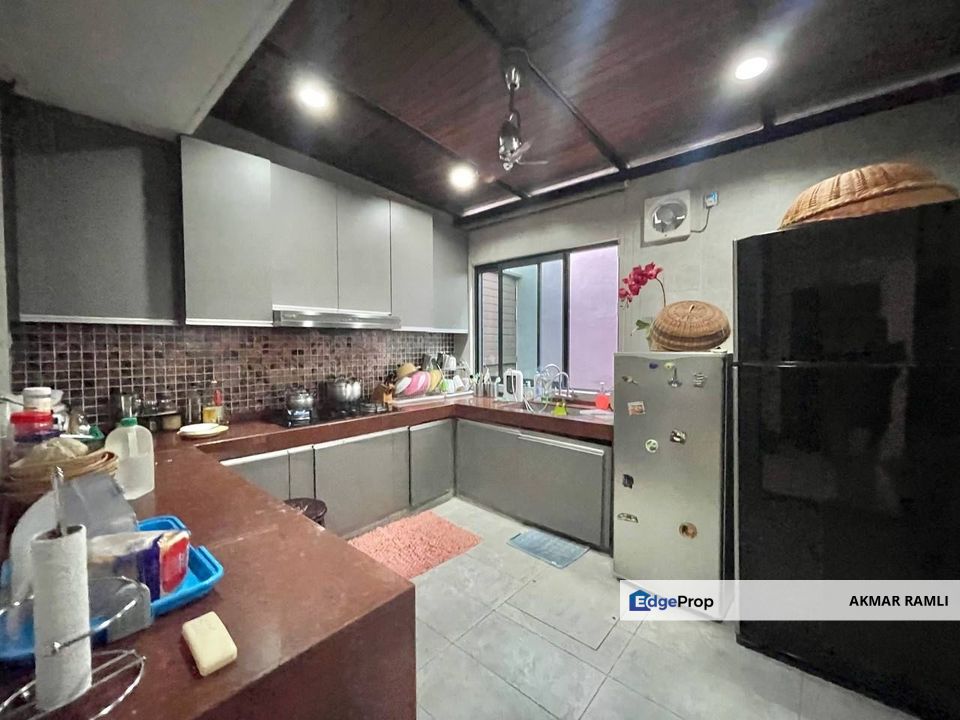 3 Storey Bungalow with Swimming Pool, The Enclave Bukit Jelutong Selangor , Selangor, Bukit Jelutong