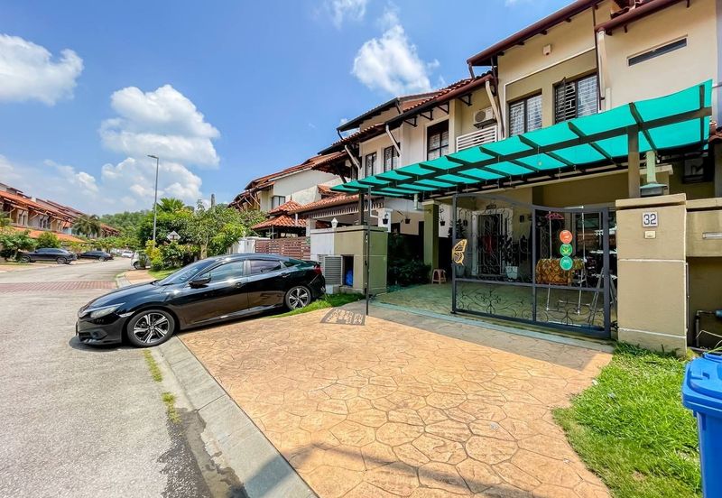 FULLY RENOVATED Double Storey Superlink House, Bukit Jelutong Shah Alam 