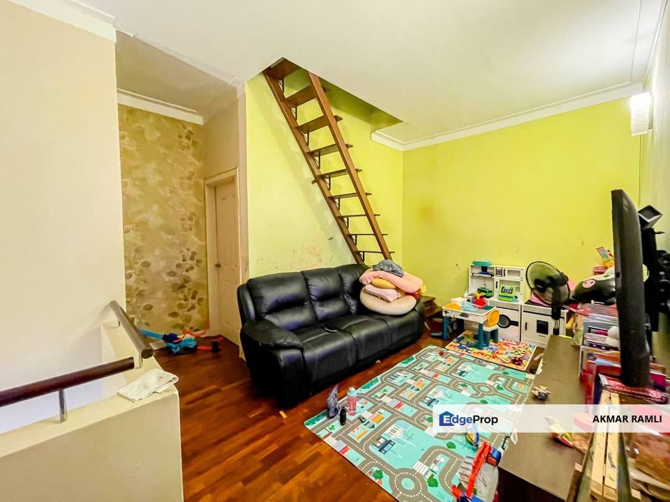 FULLY RENOVATED Double Storey Superlink House, Bukit Jelutong Shah Alam , Selangor, Bukit Jelutong