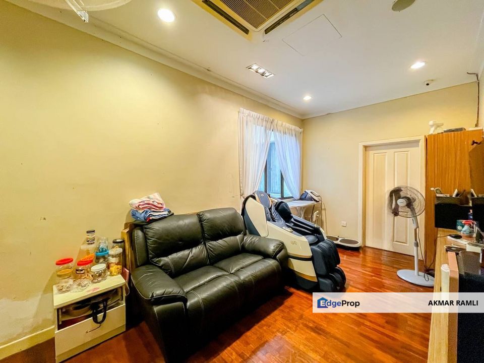 FULLY RENOVATED Double Storey Superlink House, Bukit Jelutong Shah Alam , Selangor, Bukit Jelutong