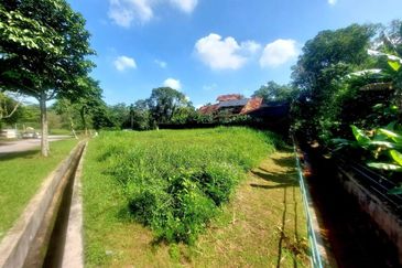 Seksyen 8, Kota Damansara