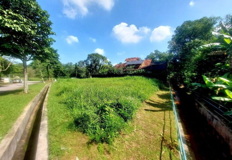 Seksyen 8, Kota Damansara