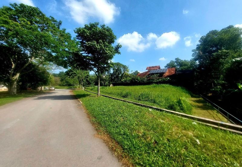 Seksyen 8, Kota Damansara