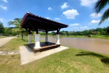 Seksyen 8, Kota Damansara